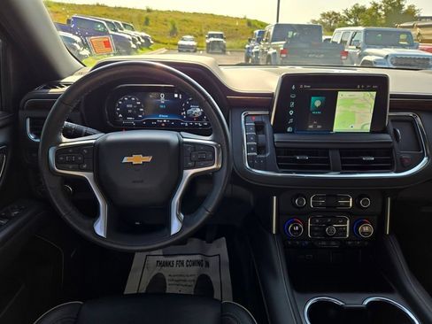Used 2023 Chevrolet Tahoe Premier AWD/4WD image 20