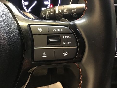 Used 2023 Honda Pilot Sport image 34