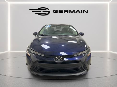 Used 2023 Toyota Corolla LE image 3