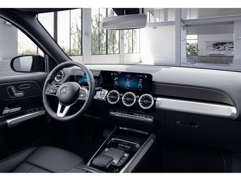 Certified 2023 Mercedes-Benz GLB 250 4MATIC image 6