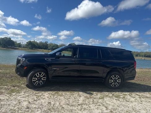 Certified 2023 GMC Yukon XL AT4 w/ AT4 Premium Plus Package image 4