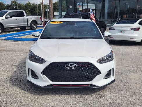 Used 2019 Hyundai Veloster Turbo R-Spec image 3