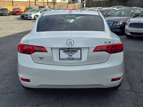Used 2014 Acura ILX FWD image 6
