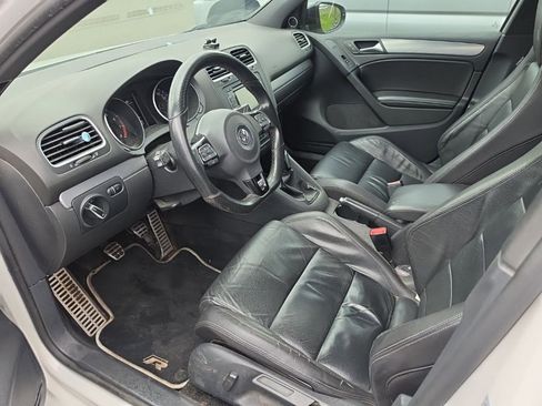 Used 2013 Volkswagen Golf R 4-Door image 2