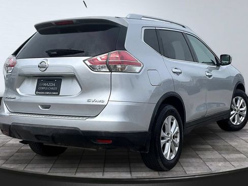 Used 2015 Nissan Rogue SV AWD/4WD image 7