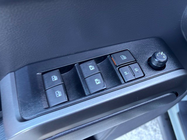 Used 2023 Toyota Tacoma TRD Off-Road w/ Technology Package AWD/4WD image 14