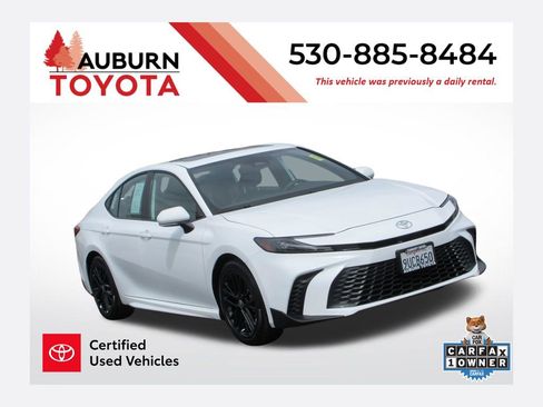 Certified 2025 Toyota Camry SE w/ Convenience Package image 1