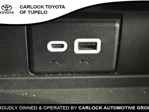 Used 2021 GMC Yukon SLT w/ SLT Luxury Plus Package AWD/4WD image 40