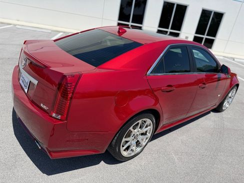 Used 2010 Cadillac CTS V RWD image 5