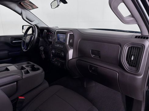 Used 2020 Chevrolet Silverado 1500 Custom w/ Custom Value Package image 27