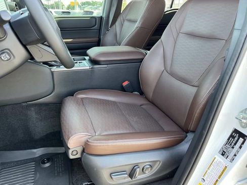 Used 2025 Toyota Land Cruiser AWD/4WD image 23