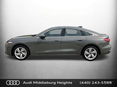 Used 2025 Audi A5 2.0T Premium w/ Convenience Package image 9