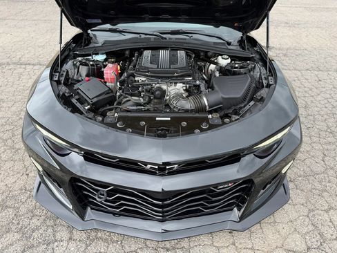 Used 2020 Chevrolet Camaro ZL1 RWD image 35