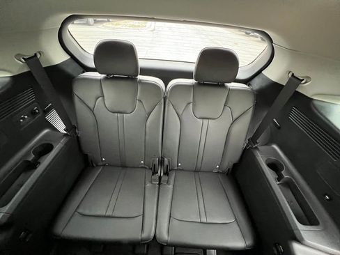 Used 2025 Kia Sorento S AWD/4WD image 23
