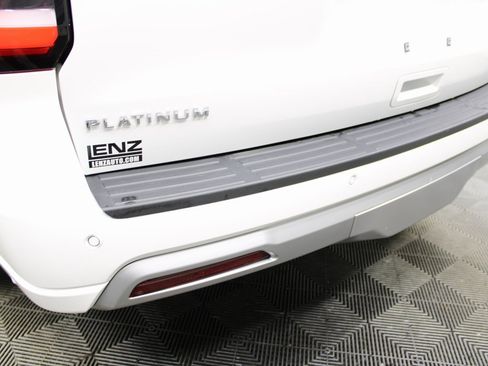 Used 2024 Ford Expedition Platinum image 48
