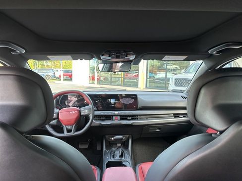 New 2025 Kia K4 GT-Line w/ GT-Line Premium Package image 23
