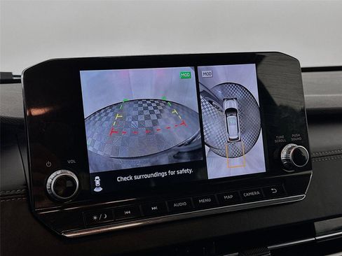 Used 2024 Mitsubishi Outlander SE image 16