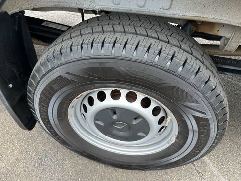 Used 2019 Mercedes-Benz Sprinter 4x4 170 image 31