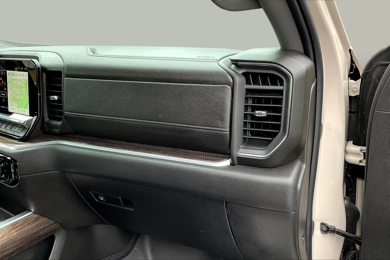 Used 2026 Chevrolet Silverado 1500 RST w/ RST All Star Premium Package AWD/4WD image 19