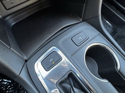 Certified 2024 Chevrolet Equinox LT image 16