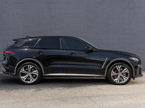Used 2022 Jaguar F-PACE SVR AWD/4WD image 5