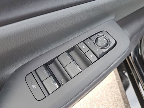 New 2026 Toyota Prius LE image 14