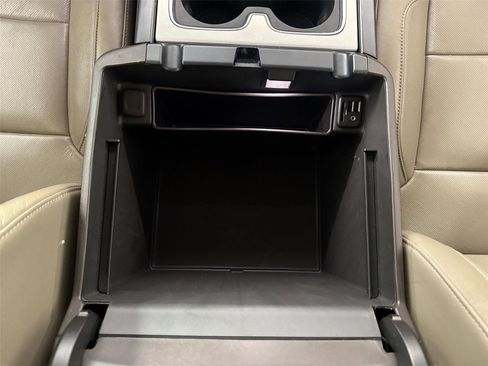 Used 2014 GMC Sierra 1500 SLT w/ SLT Crew Cab Value Package image 36