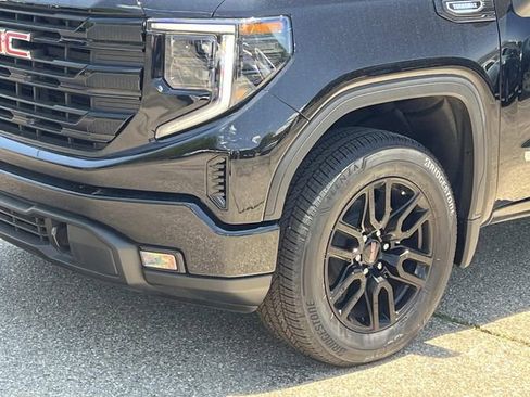 New 2026 GMC Sierra 1500 Elevation AWD/4WD image 9