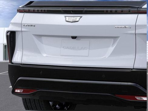 New 2026 Cadillac Lyriq Signature Sport w/ LPO, ONYX Package AWD/4WD image 14