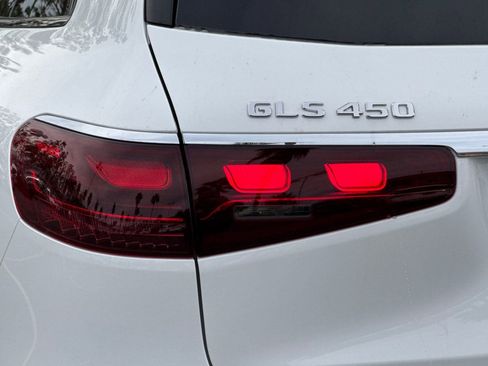 New 2026 Mercedes-Benz GLS 450 4MATIC image 14
