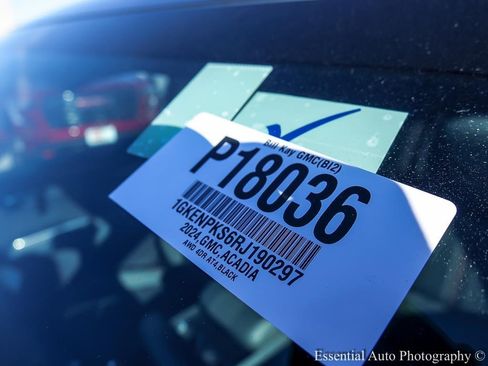 Used 2024 GMC Acadia AT4 w/ LPO, Floor Liner Package image 35