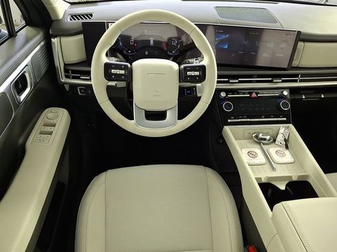 New 2026 Hyundai Santa Fe SE FWD image 9