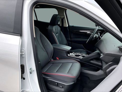 Used 2023 Buick Envision Essence w/ Sport Touring Package image 7