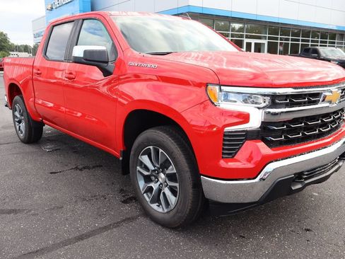 New 2026 Chevrolet Silverado 1500 LT w/ Convenience Package II AWD/4WD image 2
