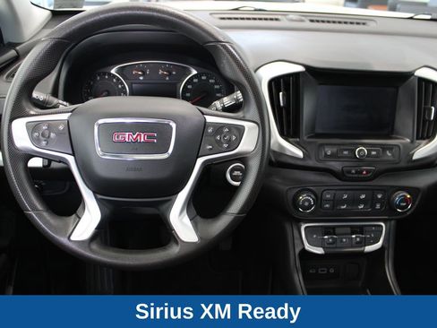 Used 2024 GMC Terrain SLE image 6