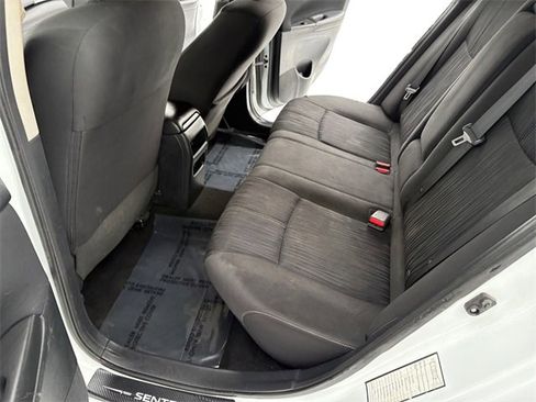 Used 2017 Nissan Sentra SV image 10
