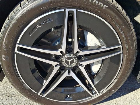 Used 2024 Mercedes-Benz C 300 4MATIC Sedan image 9