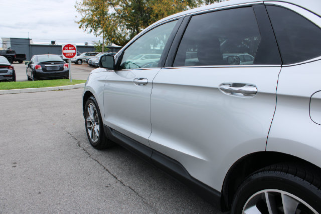 Used 2016 Ford Edge Titanium w/ Canadian Touring Package AWD/4WD image 42