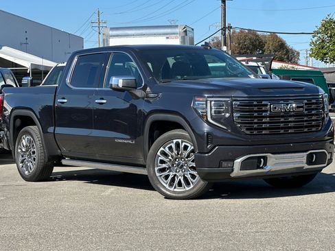 Used 2023 GMC Sierra 1500 Denali Ultimate image 2