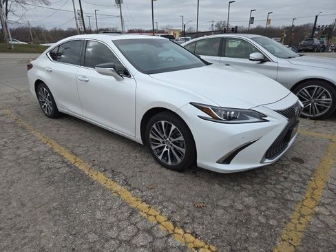 Used 2020 Lexus ES 350 w/ Premium Package image 2