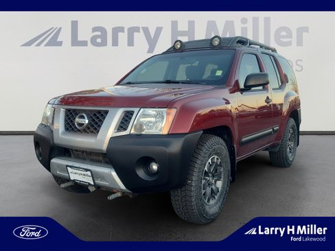 Used 2014 Nissan Xterra PRO-4X image 1