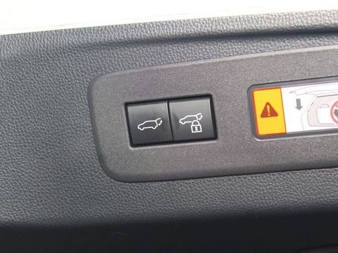 Used 2025 Toyota Land Cruiser w/ Premium Package image 13