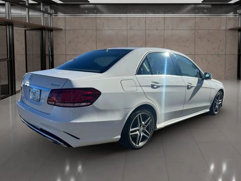 Used 2014 Mercedes-Benz E 350 4MATIC Sedan image 6