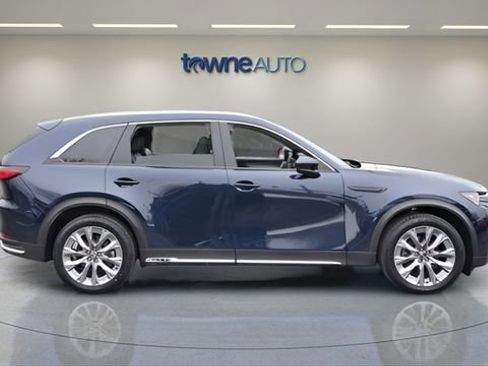 Used 2024 MAZDA CX-90 3.3 Turbo w/ Premium Plus Pkg image 8