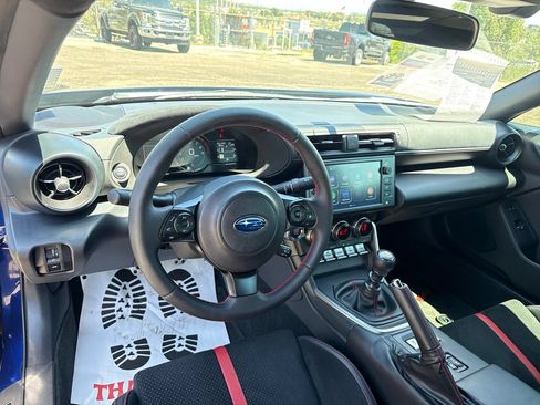 Used 2024 Subaru BRZ Limited RWD image 13