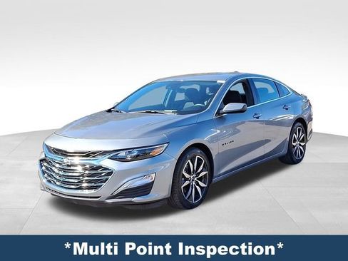 Used 2024 Chevrolet Malibu RS w/ LPO, Floor Liner Package image 4