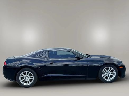Used 2015 Chevrolet Camaro LS RWD image 5