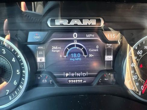 Used 2023 RAM 1500 Big Horn AWD/4WD image 15