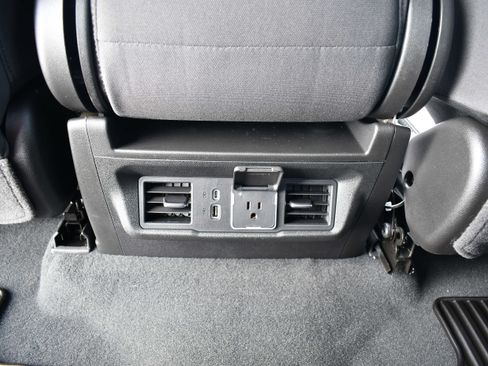 Used 2026 GMC Sierra 1500 Elevation AWD/4WD image 24