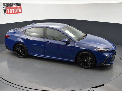 Used 2025 Toyota Camry SE w/ Convenience Package AWD/4WD image 22